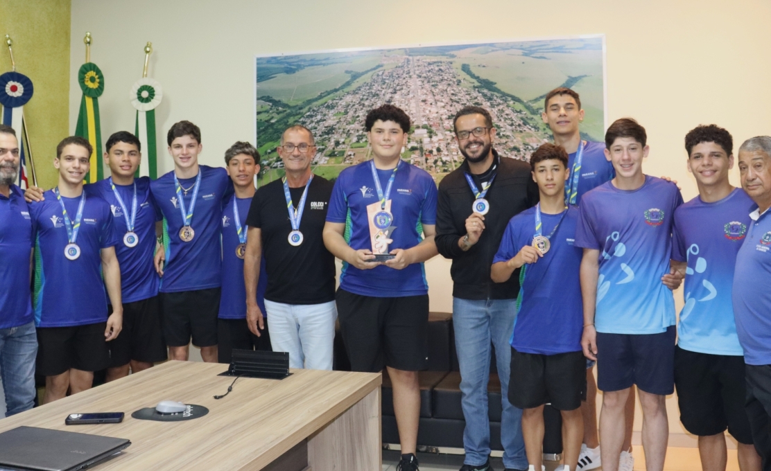 Equipe Mariluz/Paiçandu brilha em competição sul-brasileira e garante medalha de bronze no ha...