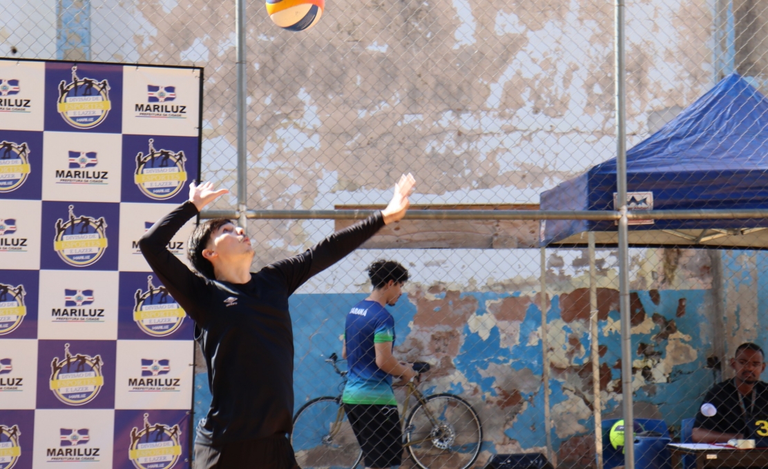 Torneio de Vôlei de Areia Movimenta o Esporte e Promete Novas Edições