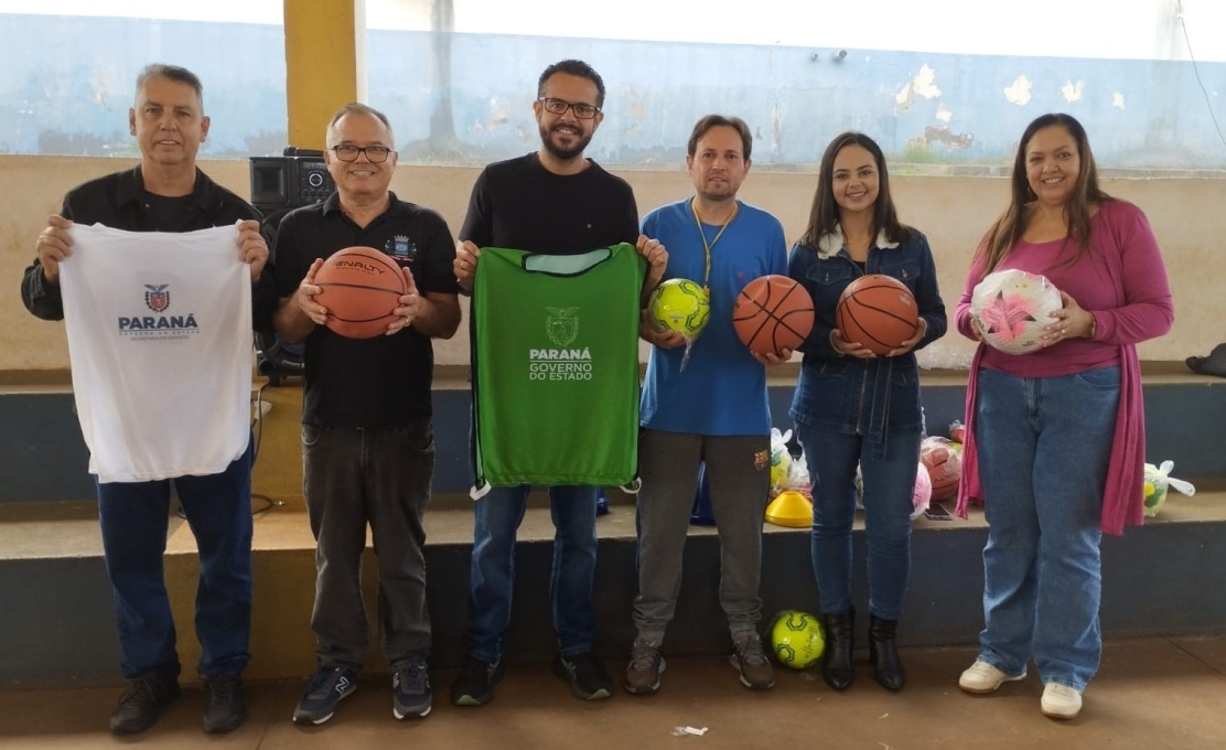 Escola Municipal Cívico-Militar Manoel Ribas recebe kits esportivos para fortalecer atividades ...