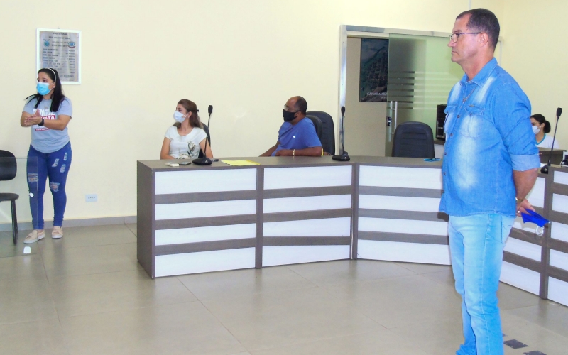 Secretaria Municipal de Saúde, realizou reunião com comerciantes de Mariluz, para tratar de assuntos ligados ao Covid-19