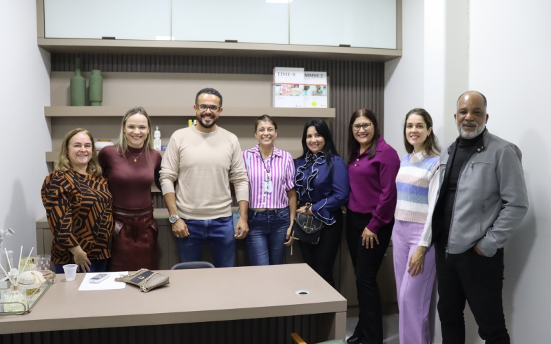 Equipe técnica do TEAmparar realiza visita à Clínica GEN em Umuarama em preparação para atendimentos em Mariluz