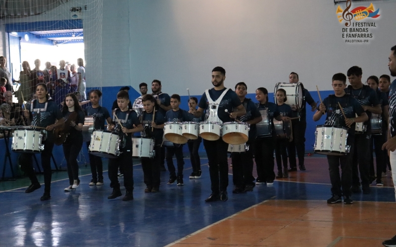 Fanfarra de Mariluz encanta público no 1º Festival de Bandas e Fanfarras em Palotina