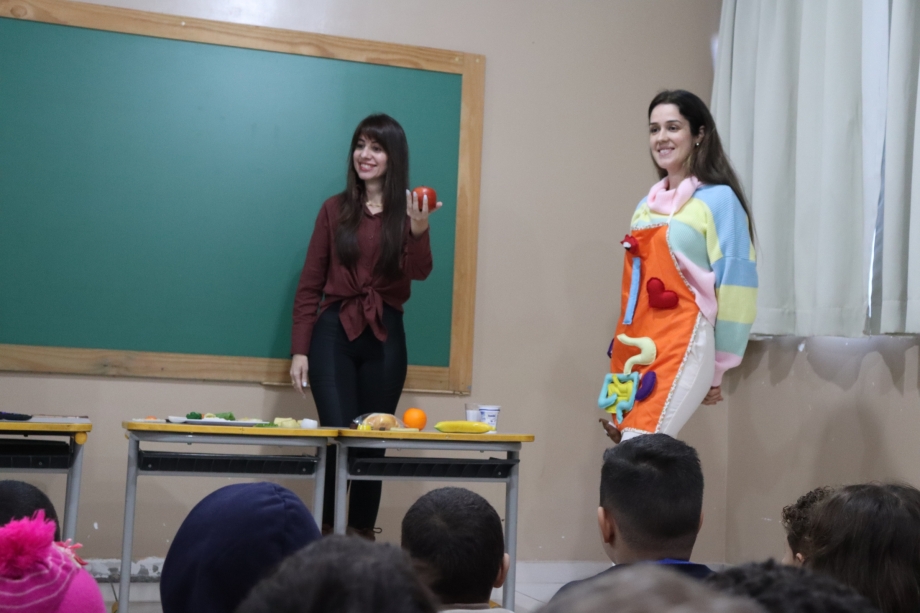Projeto “Saúde na Escola” leva nutrição e diversão às crianças das escolas municipais