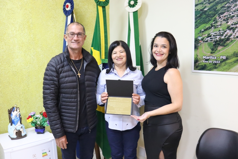Após 30 anos de dedicação ao serviço público, Antonia Marangoni inicia sua aposentadoria