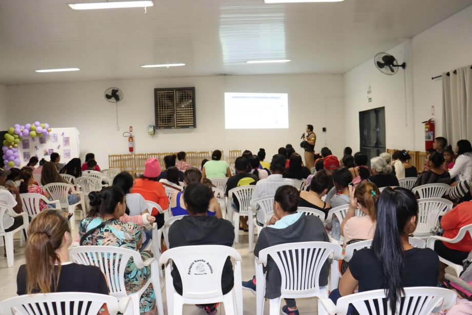 Reunião com beneficiários do programa Bolsa Família 