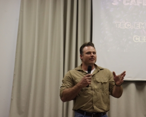 img1005.jpg
