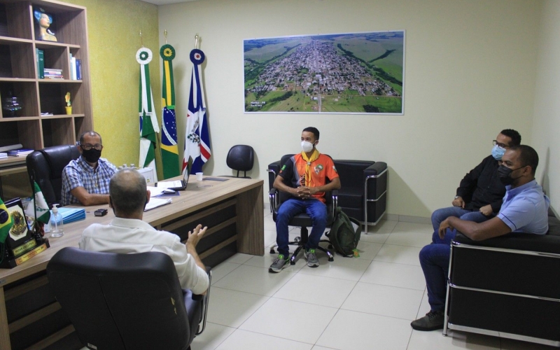 Prefeitura de Mariluz firmou parceria com Clube de Jovens Desbravadores 