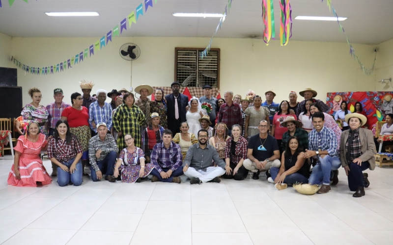  Secretaria Municipal de Assistência Social promoveu a tradicional Festa Junina do Centro de Convivência do Idoso 