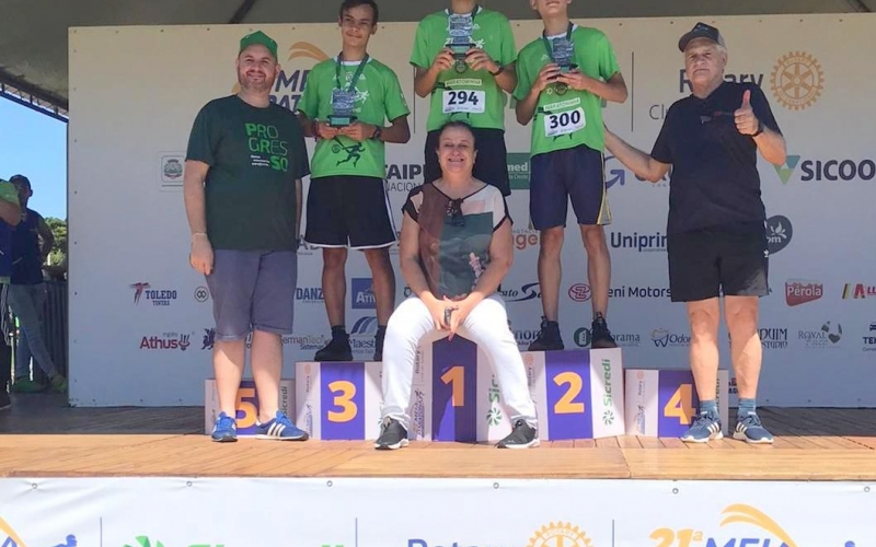 Atletismo de Mariluz conquistou troféus e o lugar mais alto no pódio na  23ª Maratoninha de Toledo-PR