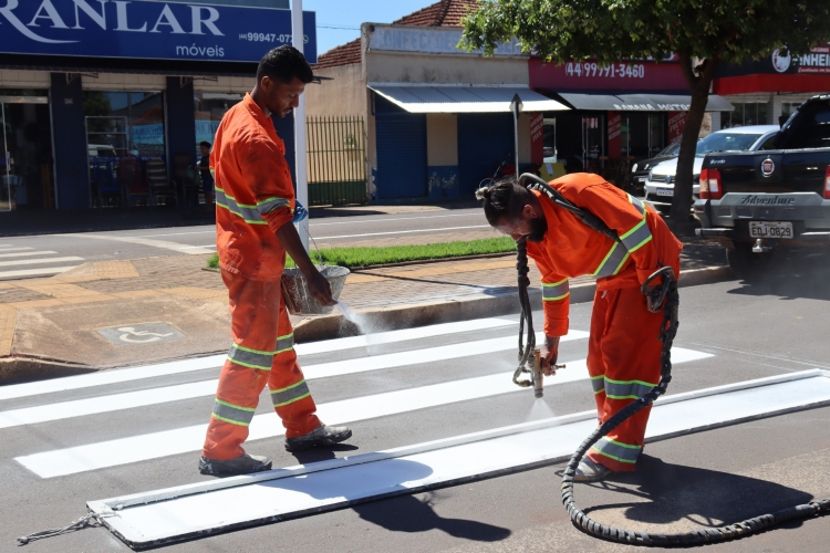 Implantação da Sinalização Viária Urbana de Trânsito Horizontal e Vertical 