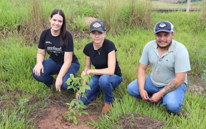  Secretaria Municipal de Agricultura e Meio Ambiente segue com seu cronograma de visitas aos produtores rurais de nosso município 