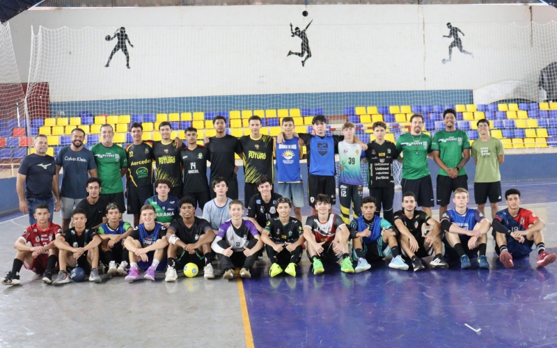 No último final de semana, Mariluz sediou a quinta fase de treinos da Seleção Paranaense de Handebol masculino na categoria cadete