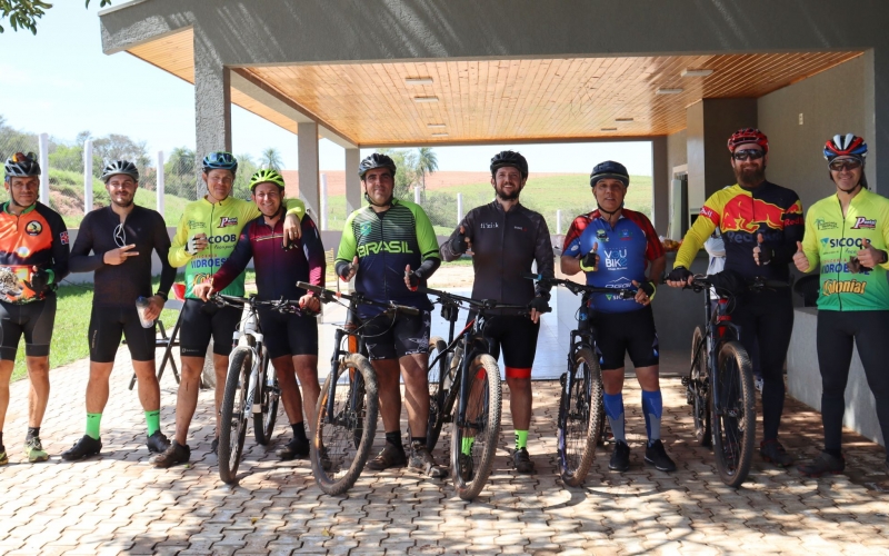 MTB de Mariluz realizou no sábado dia 25 de setembro o 2º Ride Mariluz 12 horas de pedalada