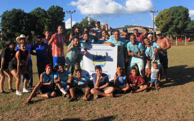 Divisão Municipal de Esportes realizou o 1º Torneio de Final de Ano de Futebol Suíço no ARESMMA