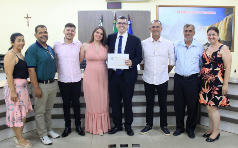 Dr. Caio Murilo de Almeida recebeu homenagens e titulo de Cidadão Honorário de Mariluz 