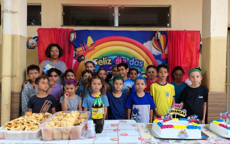 Mês das Crianças é celebrado com muita alegria em Mariluz