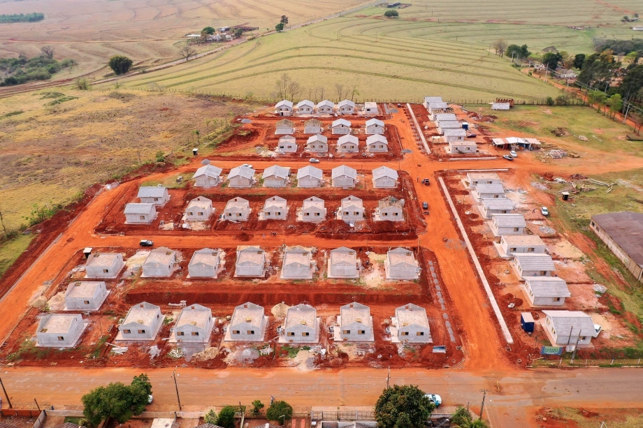  Cohapar lançou informações sobre o Residencial Mariluz IV o empreendimento que faz parte do programa Casa Fácil Paraná.