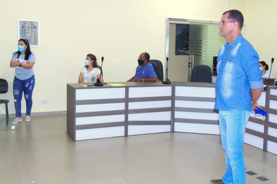 Secretaria Municipal de Saúde, realizou reunião com comerciantes de Mariluz, para tratar de assuntos ligados ao Covid-19