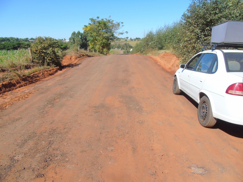 Secretaria de Obras e Viação, realizou a revitalização com de fresado asfáltico na subida do matadouro Municipal
