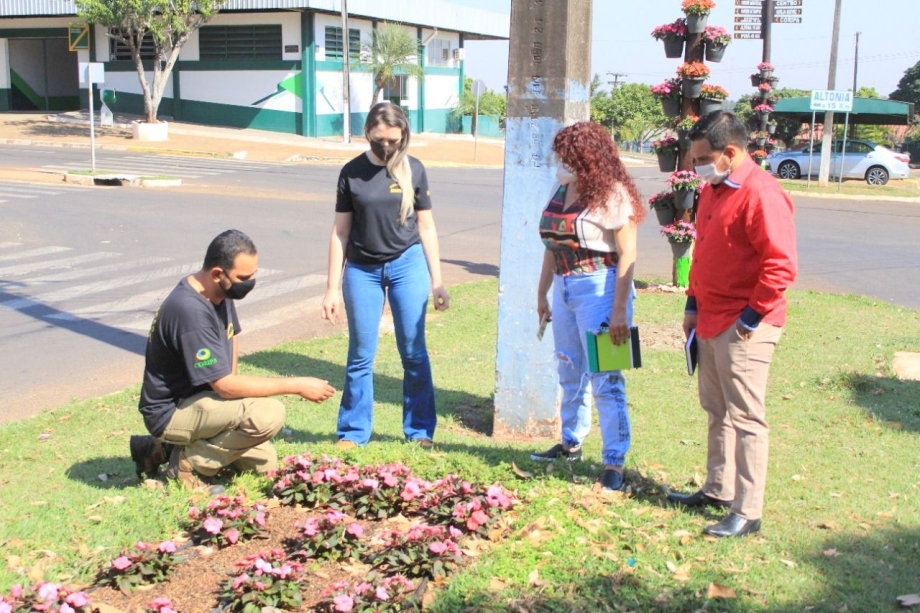 Vice-prefeita Cristina Alves e Diretor de Meio Ambiente, realizaram visita ao Município de São Jorge do Patrocínio