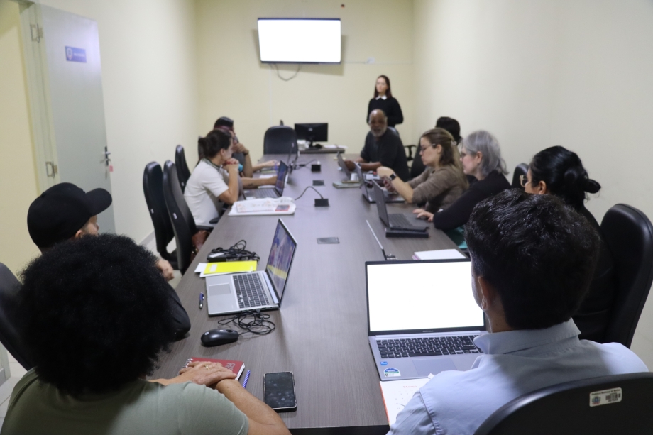 Município de Mariluz capacita servidores sobre compras públicas e licitações
