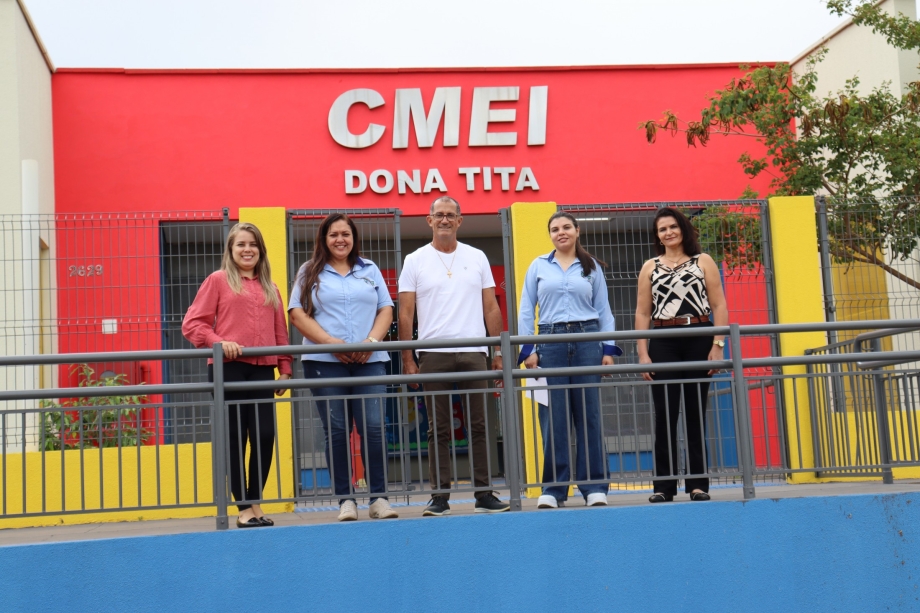 Dando continuidade ao cronograma de visitas do Gabinete Itinerante, o prefeito Paulinho Alves realizou visitas em obras 