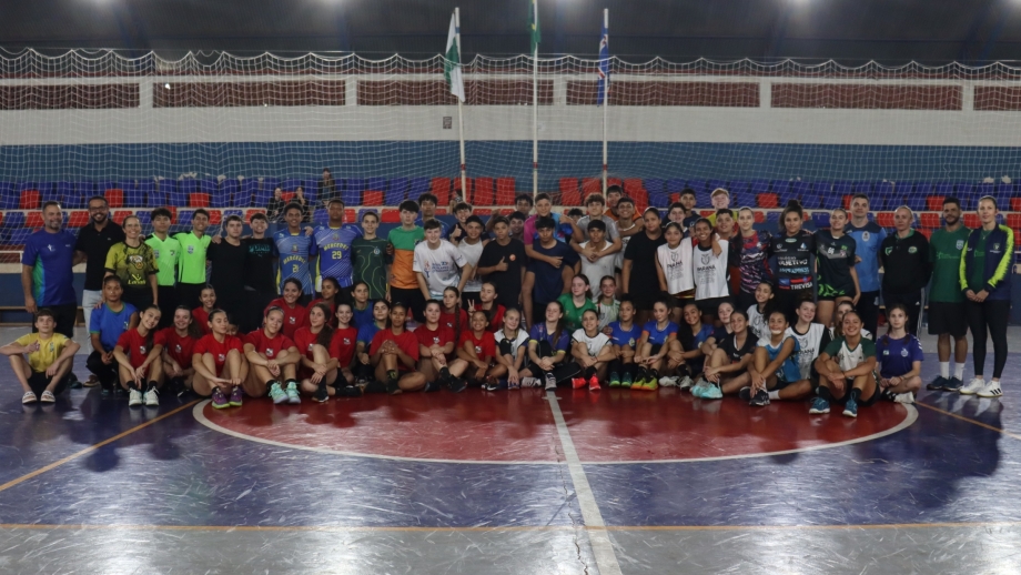 Mariluz foi palco de mais uma etapa de treinamento das Seleções Feminina e Masculina de handebol categoria infantil